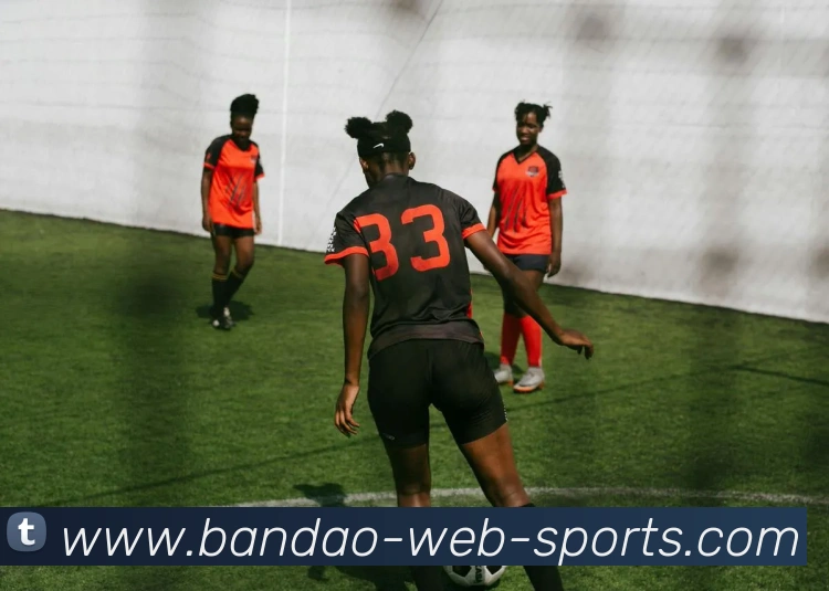 布克脚踝伤情一周后再评估奥特强调继续前行是比赛的真正意义